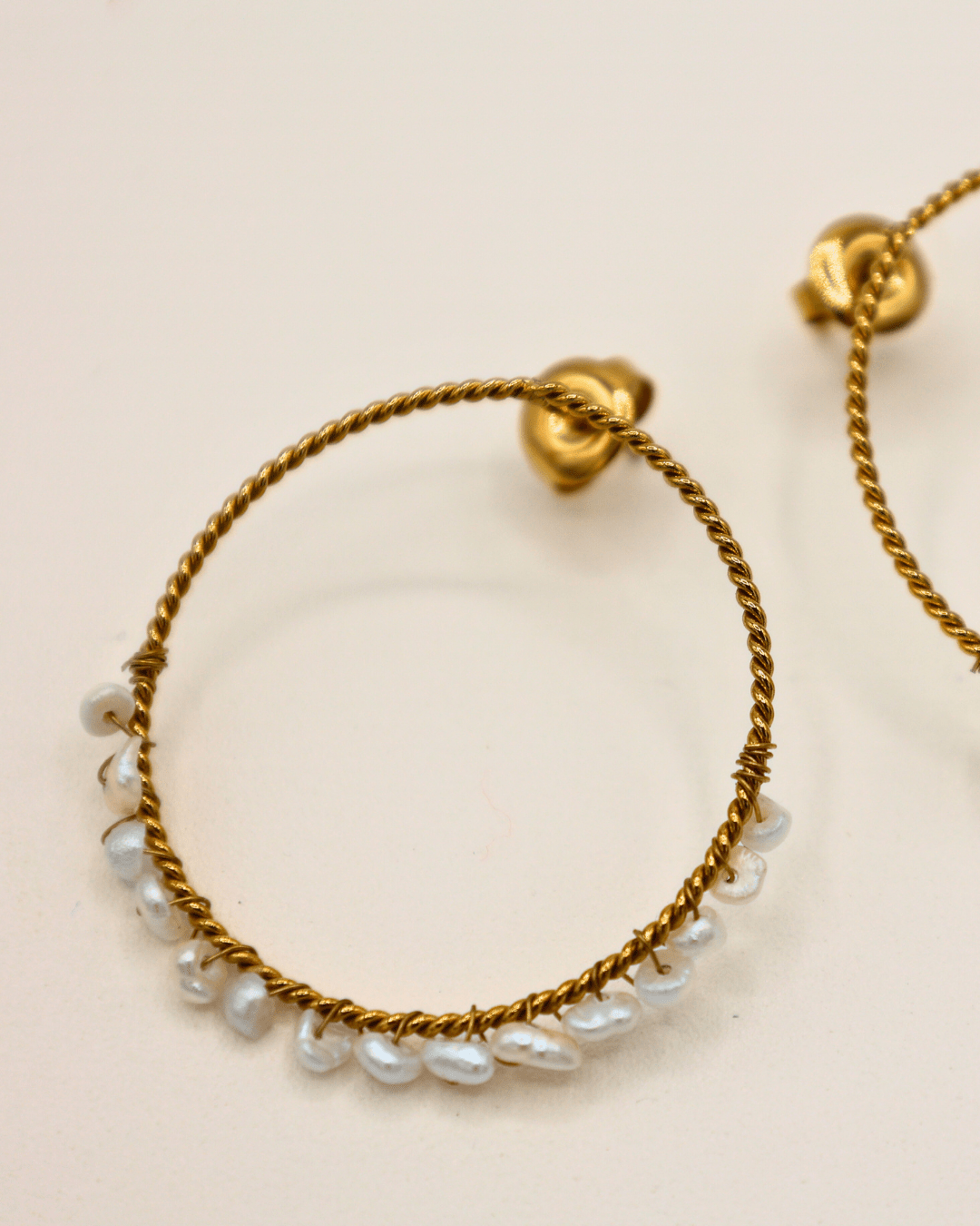 Round Gemstone Earings - SMOLL republic