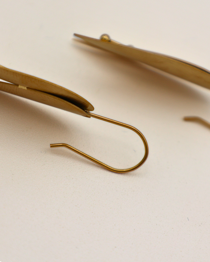 Doble Leaf Curve Drops