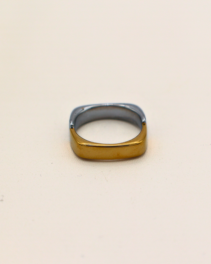 Dual Frame Band Ring