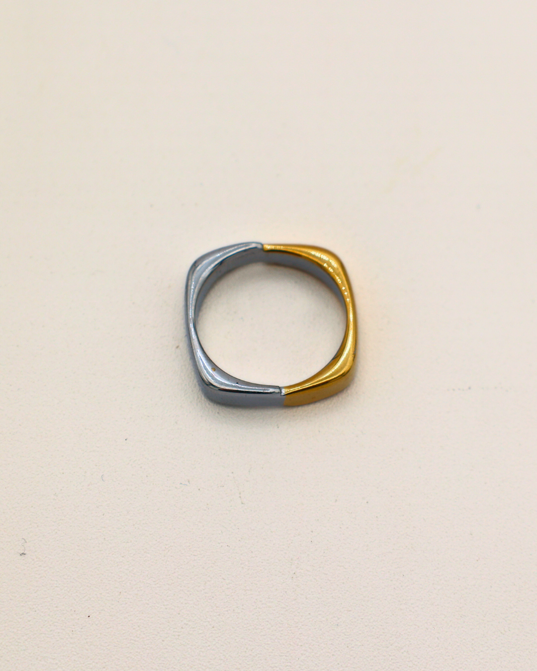 Dual Frame Band Ring