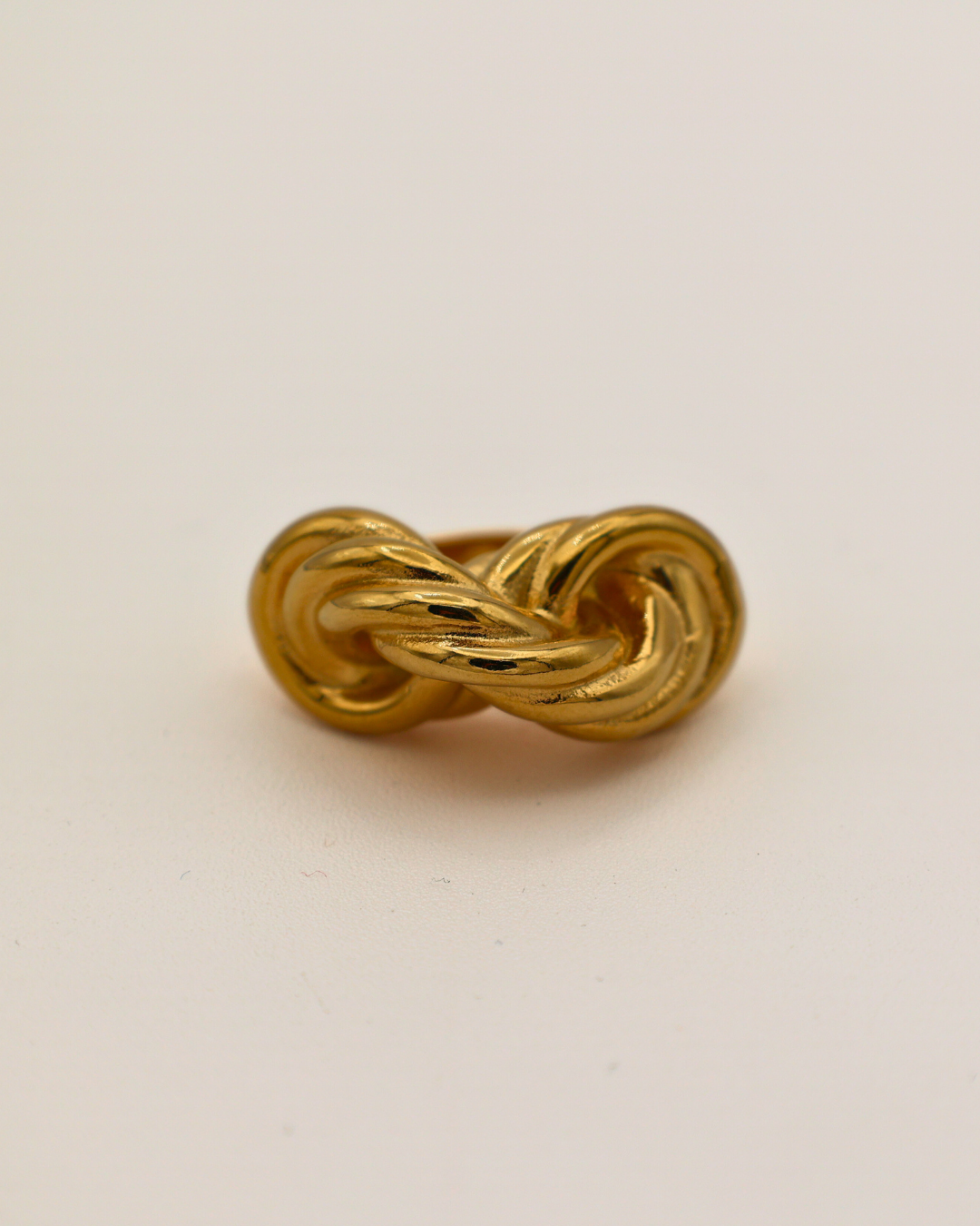Infinity Knot Ring