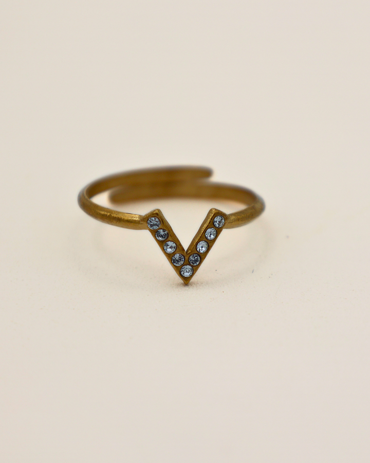 V Spark Ring