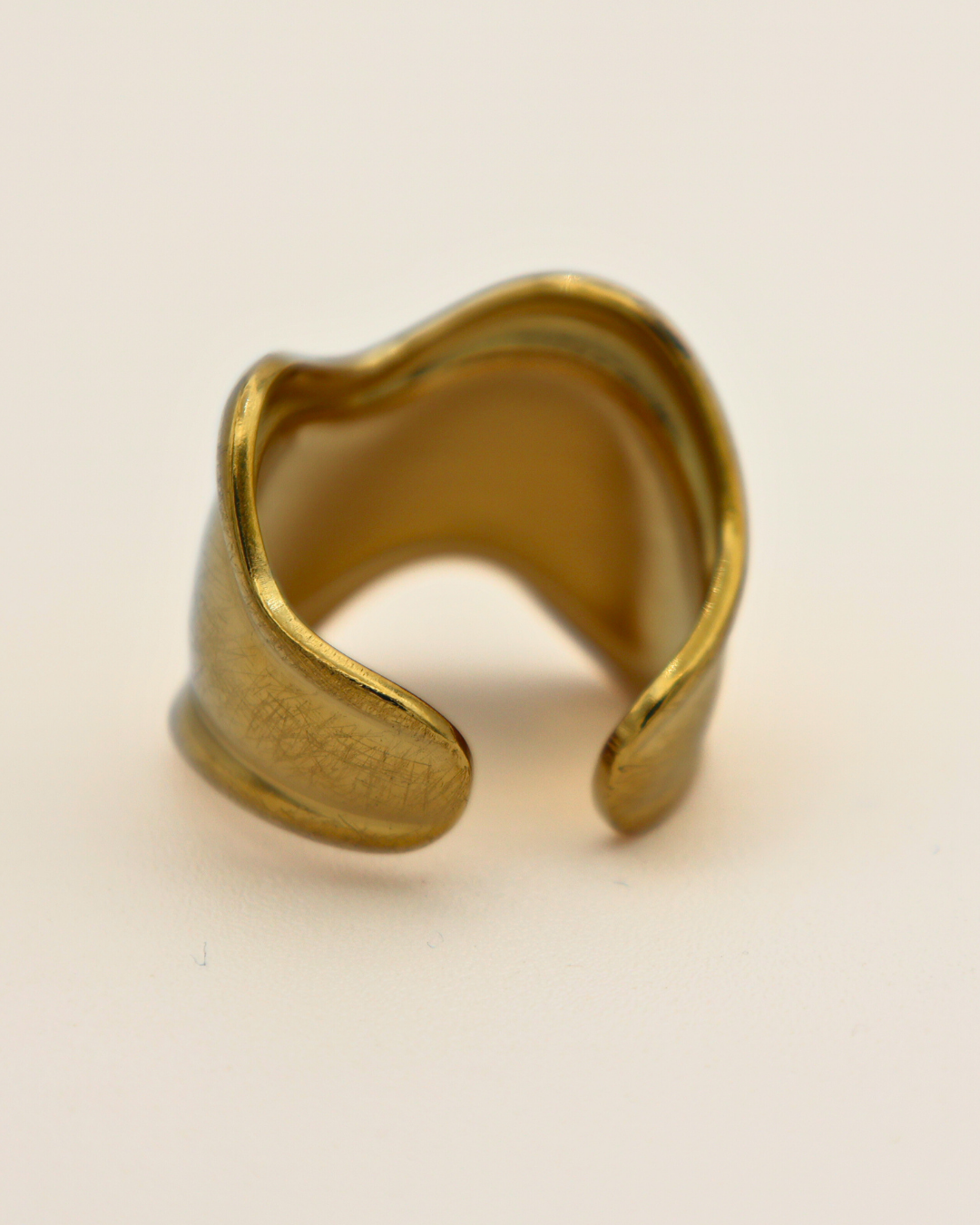 Wave Band Ring