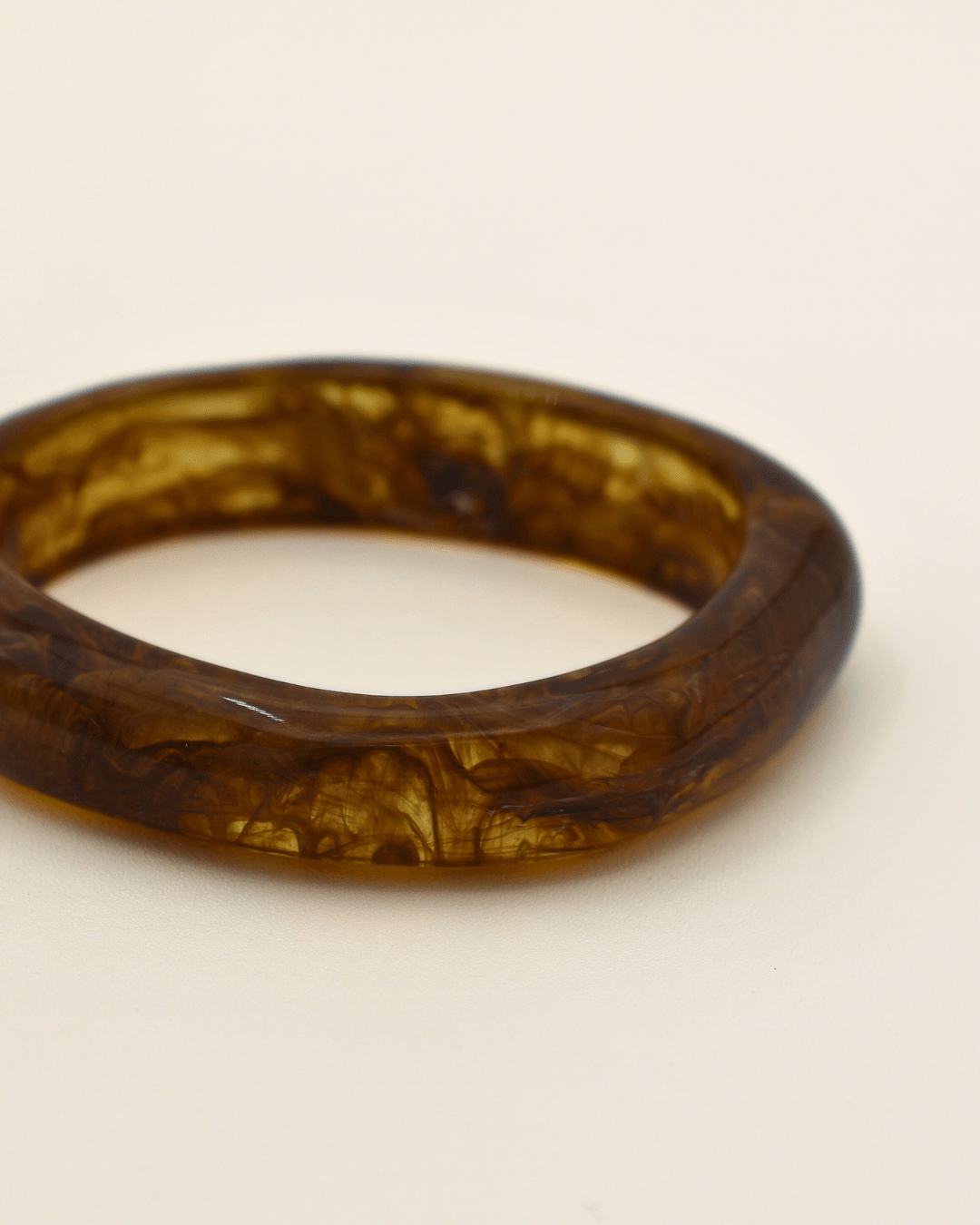 Amber Shell Bangle - SMOLL republic
