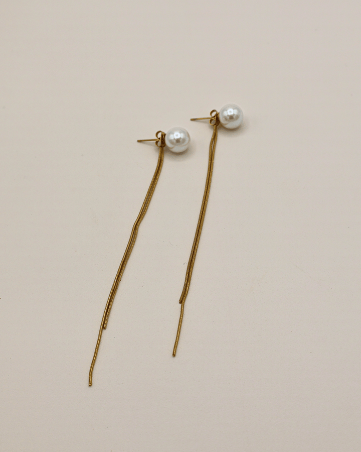 Amie Pearl Studs - SMOLL republic