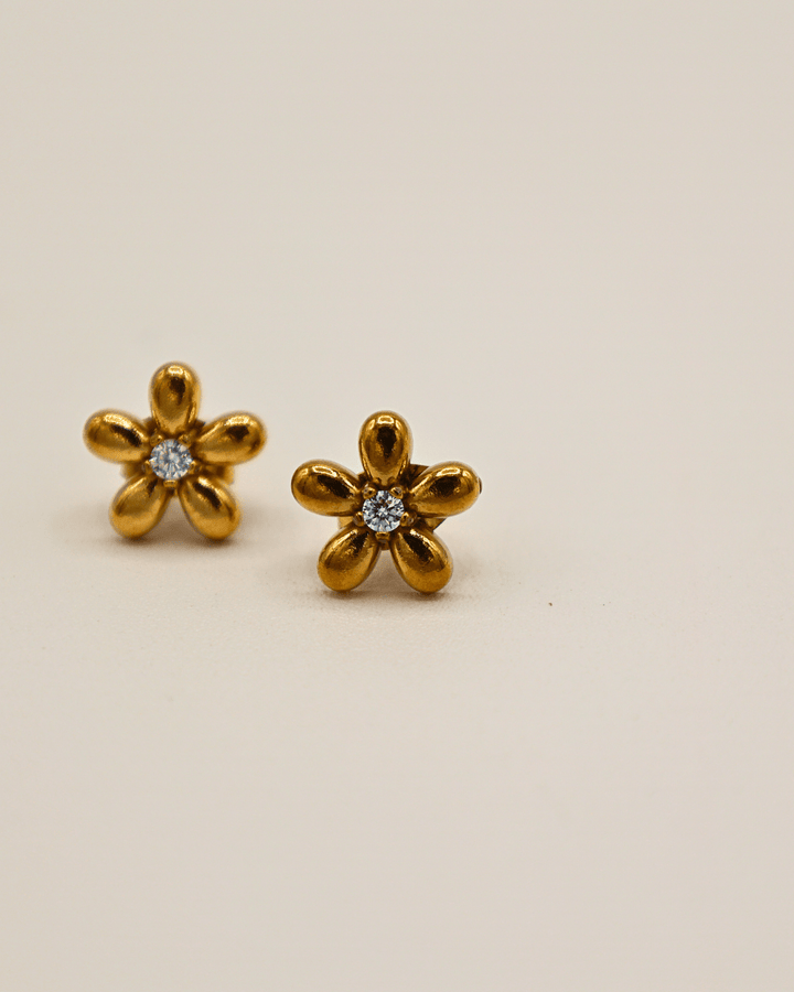 Daisy Sparkle Studs - SMOLL republic