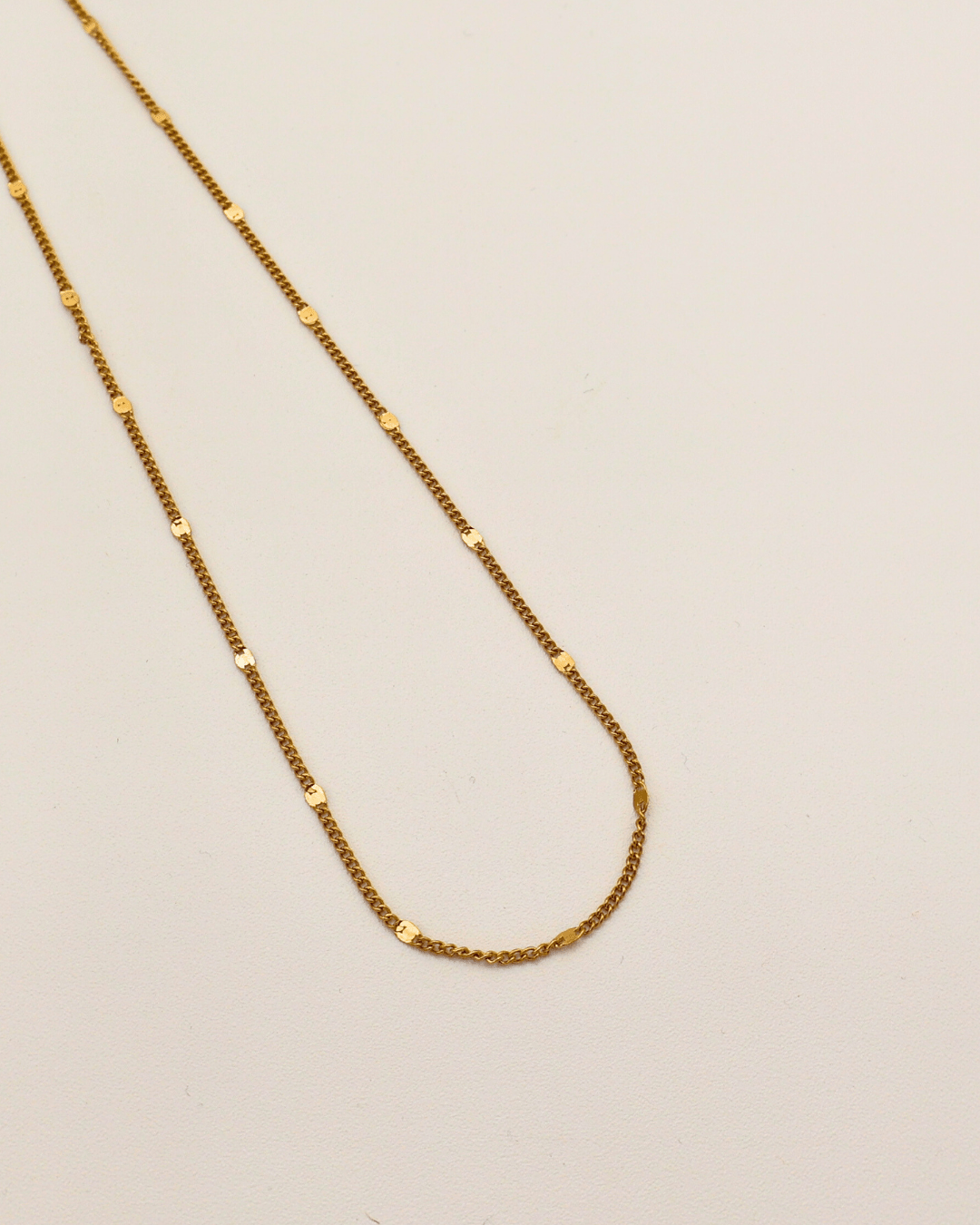 Golden Dots Chain Necklace - SMOLL republic