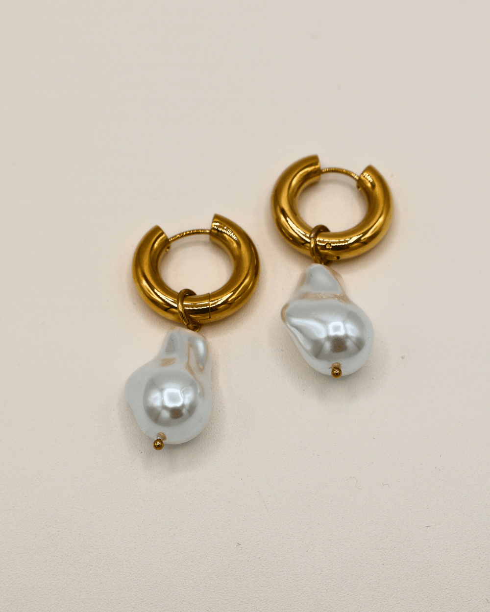 Golden Pearl Drop Earrings - SMOLL republic