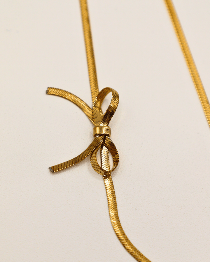 Graceful Knot Necklace - SMOLL republic