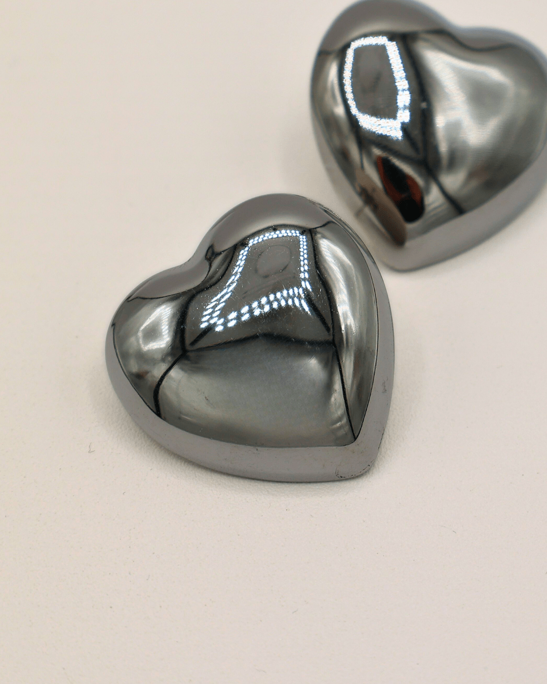 Heart Glow Earrings - SMOLL republic