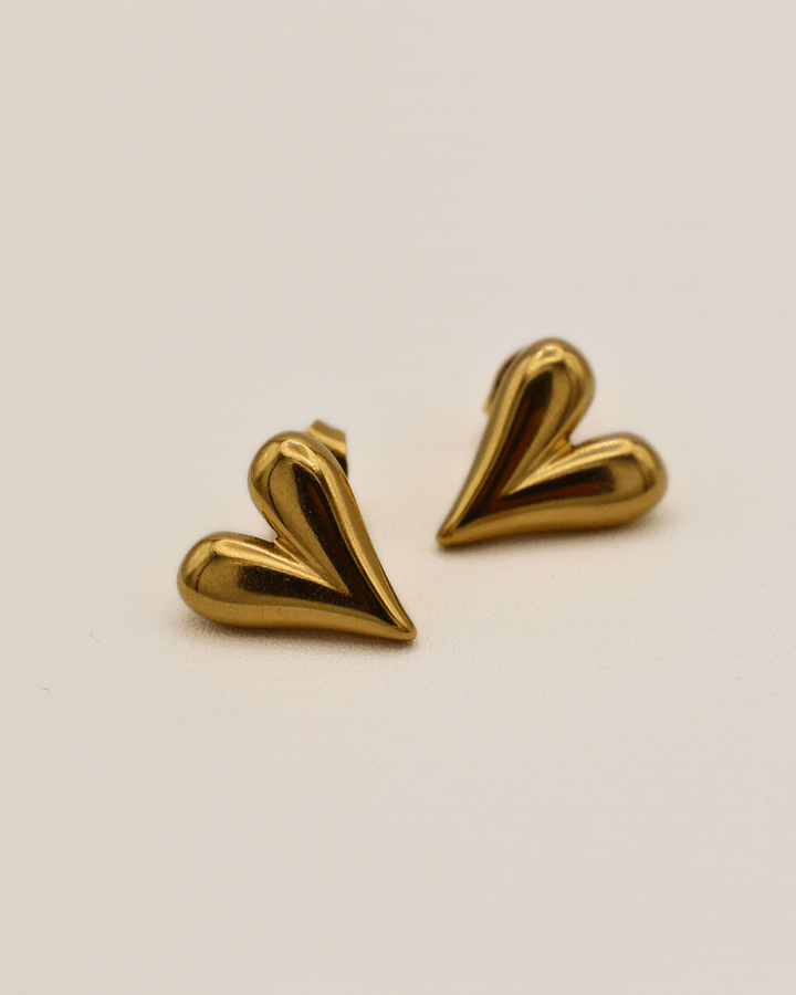 Lustrous Heart Studs - SMOLL republic