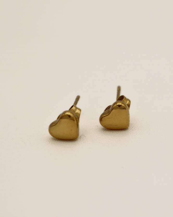 Petite Heart Studs - SMOLL republic