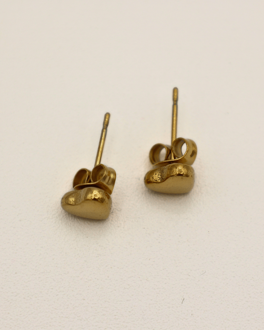 Petite Heart Studs - SMOLL republic