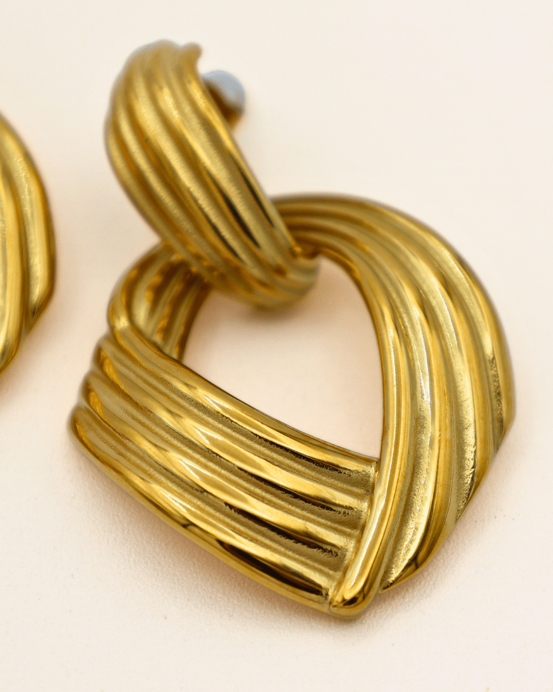 Retro Flow Hoops - SMOLL republic