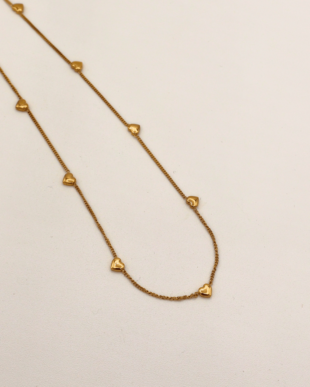 Tiny Hearts Chain Necklace - SMOLL republic