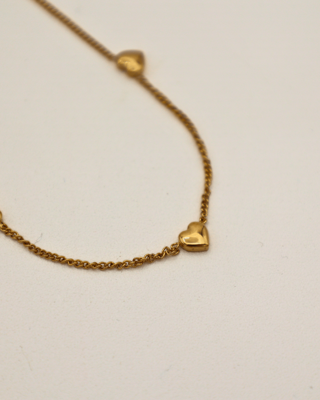 Tiny Hearts Chain Necklace - SMOLL republic