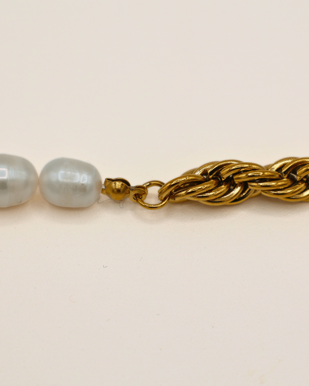 Twist & Pearl Bracelet - SMOLL republic